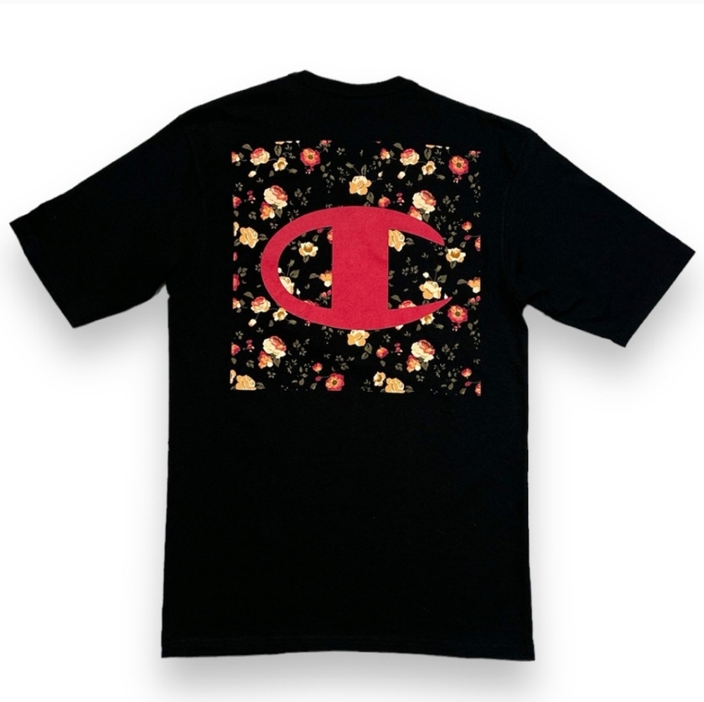 CHAMPION Graphic T-Shirt Roses & Flowers NWOT!